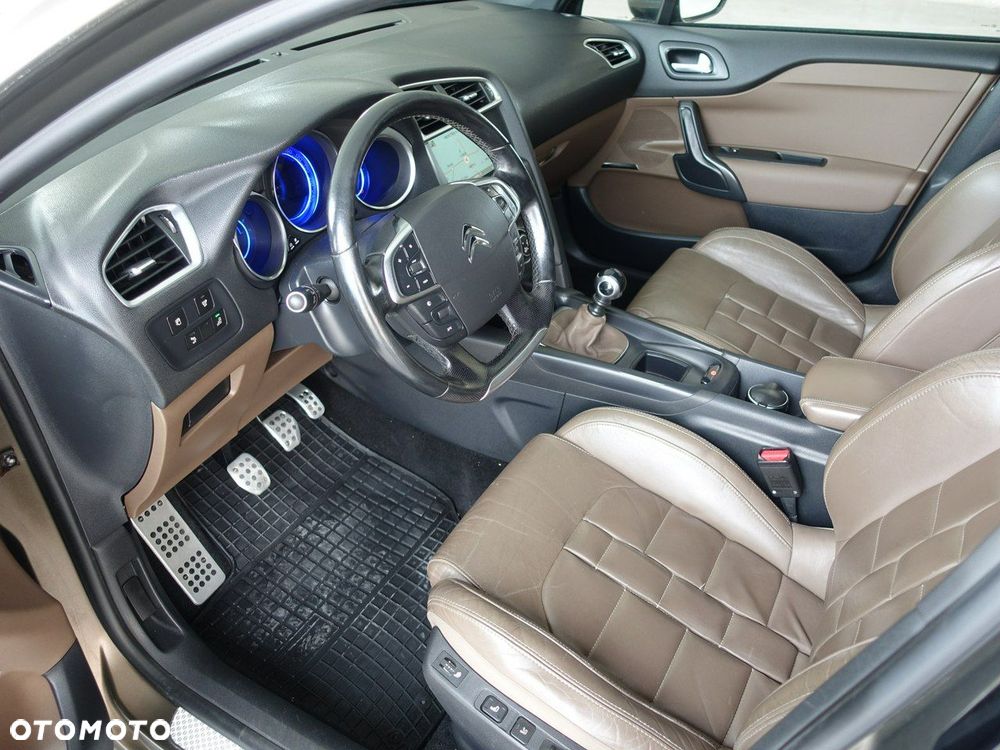 Citroën DS4 HDi 165 SportChic - 12