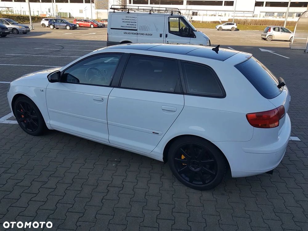 Audi A3 Sportback 2.0 TDI DPF Quattro Ambiente - 5