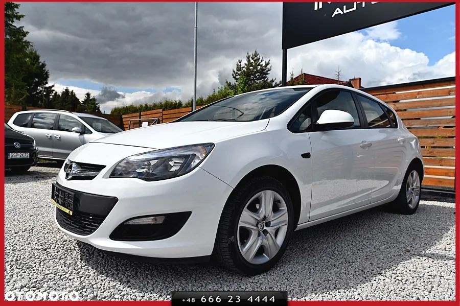 Opel Astra 1.4 ecoFLEX Sport - 4