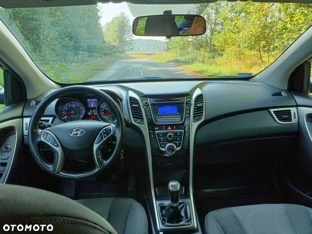 Hyundai i30 1.6 Comfort - 7