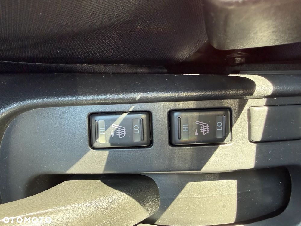 Nissan Micra - 33