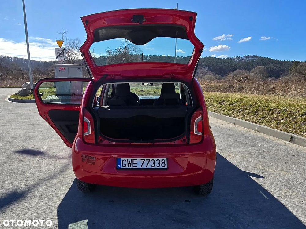 Volkswagen up! 1.0 move - 16