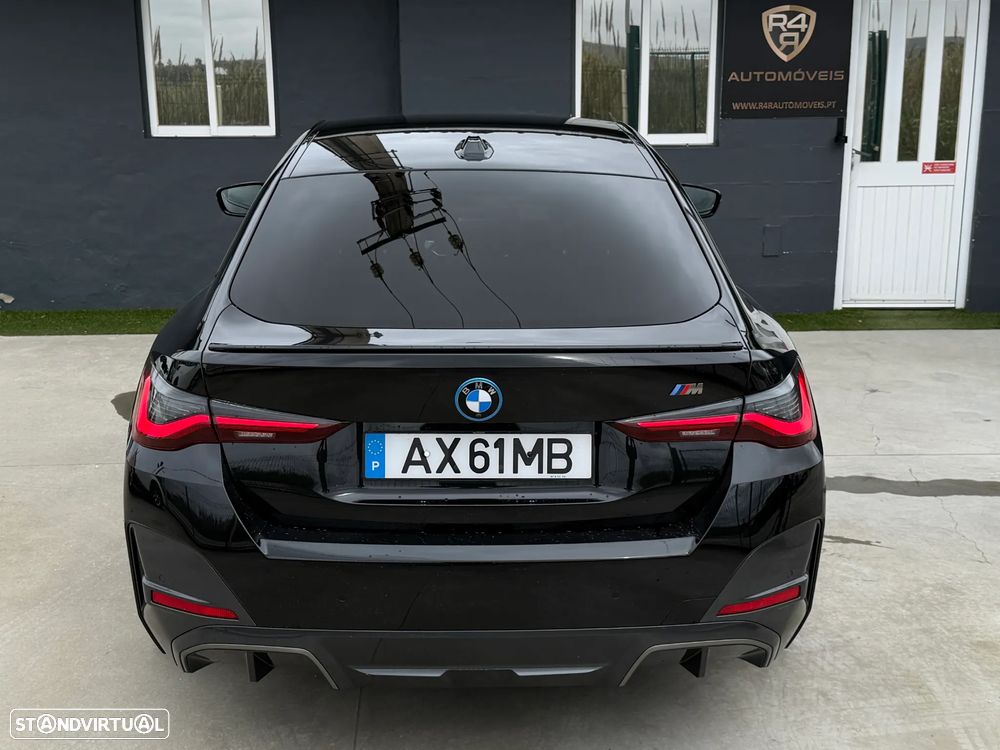 BMW i4 eDrive40 Pack Desportivo M - 17