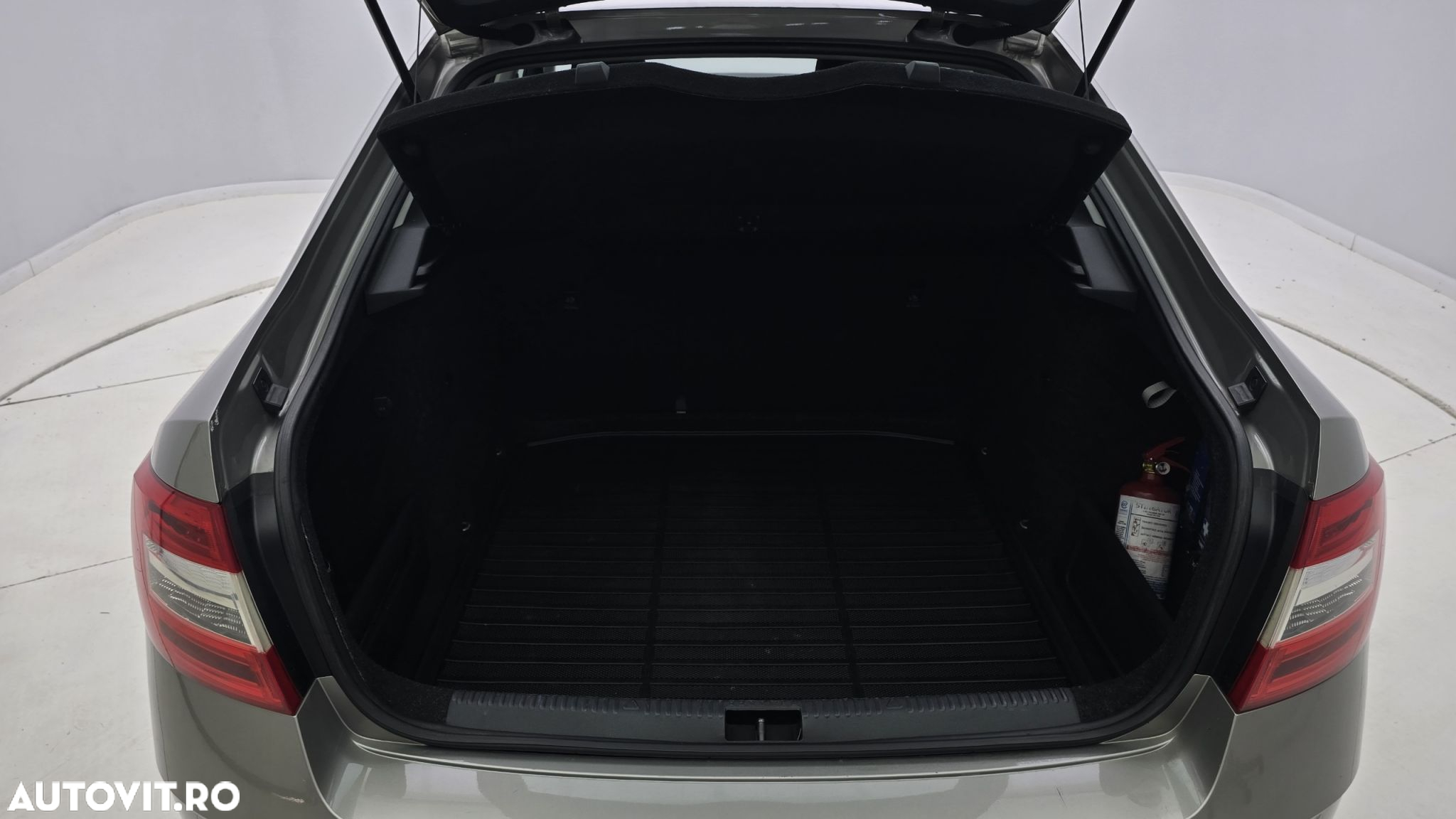 Skoda Octavia - 25