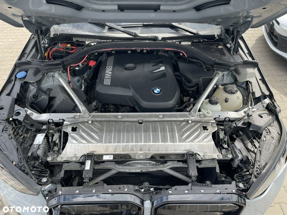 BMW X3 xDrive20 mHEV - 17