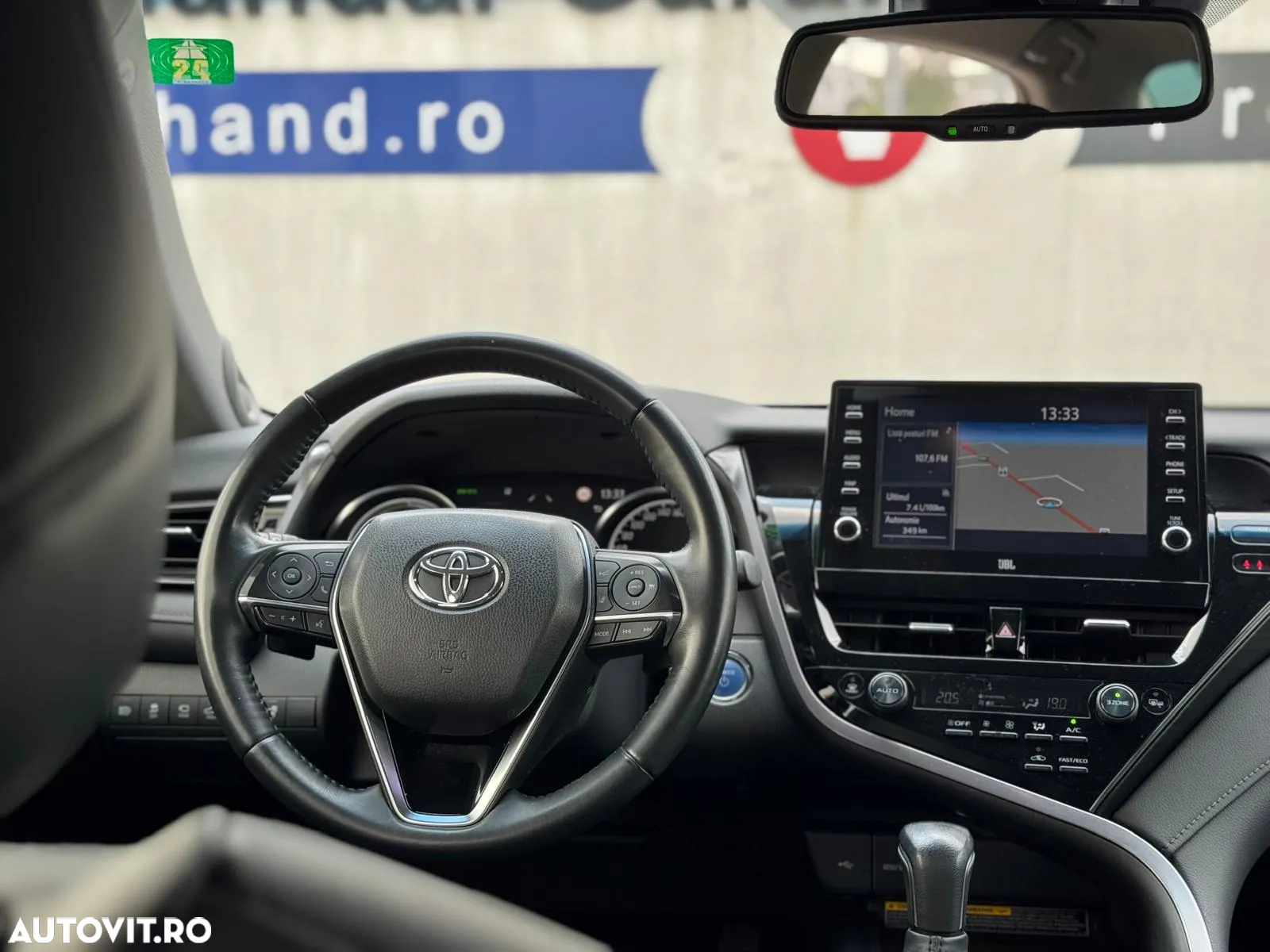 Toyota Camry 2.5 Hybrid Exclusive - 19