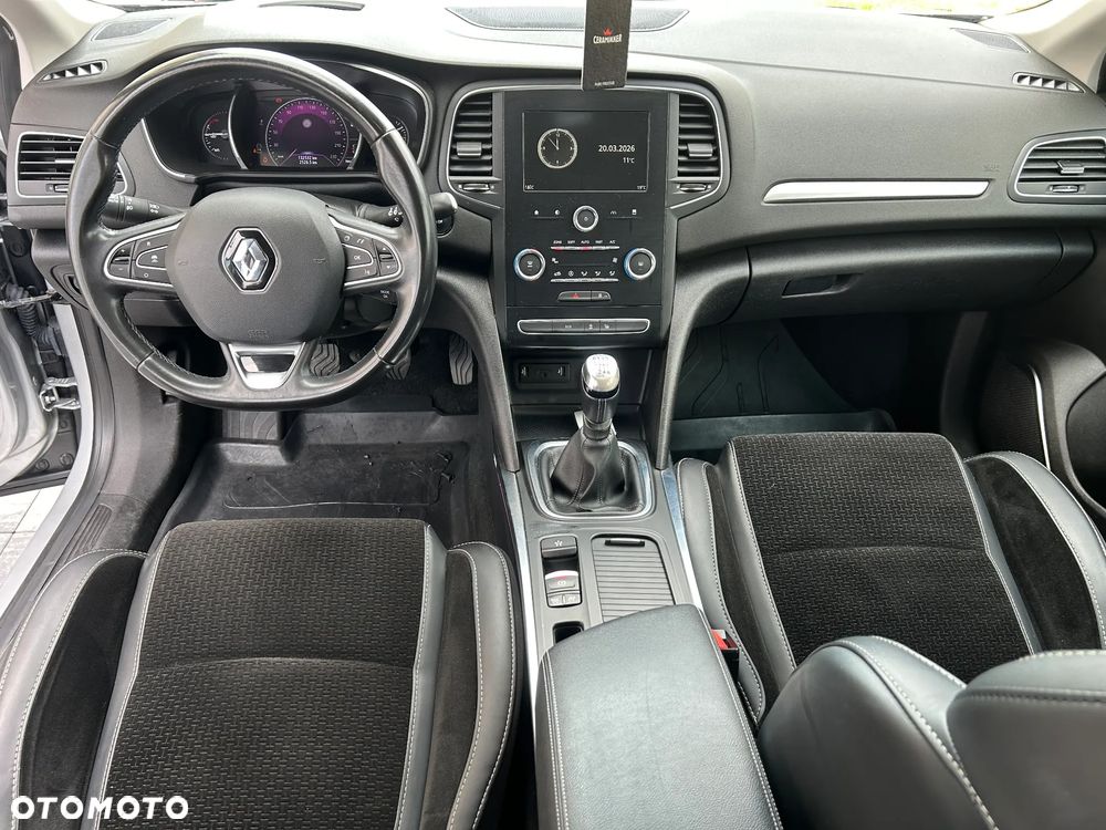 Renault Megane 1.5 Blue dCi Intens - 17