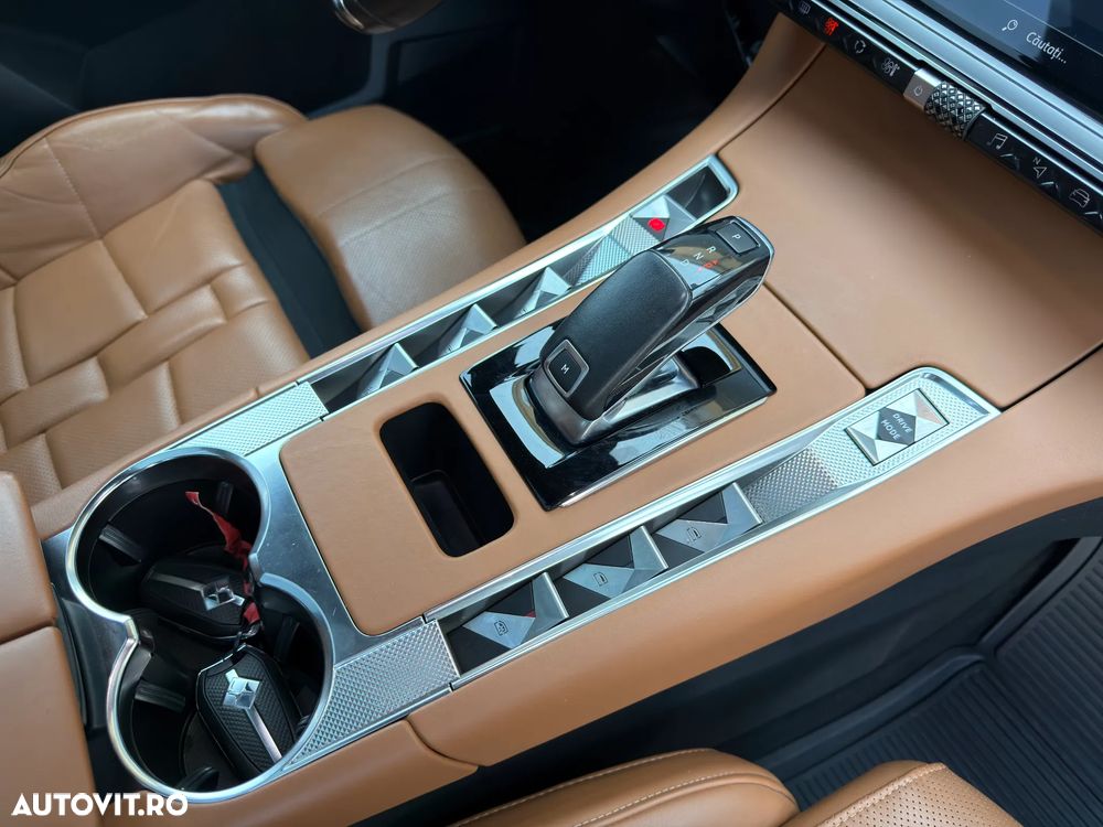 DS Automobiles DS 7 Crossback - 14
