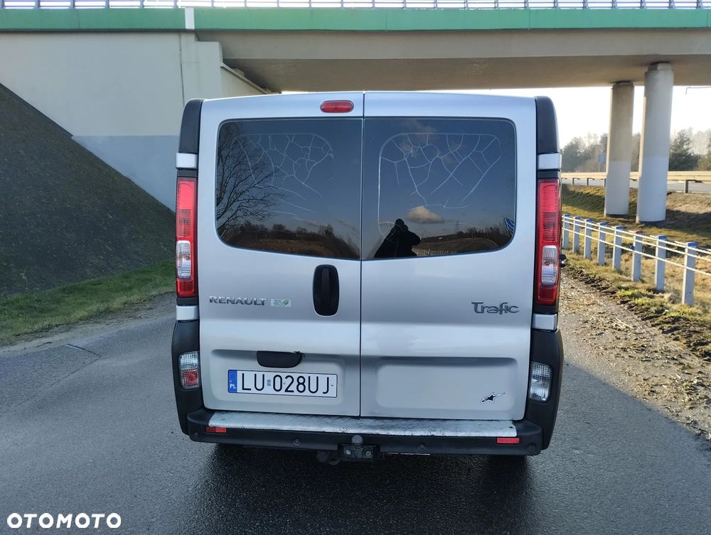 Renault Trafic - 24