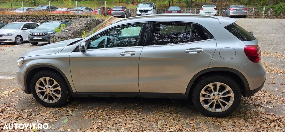 Mercedes-Benz GLA 200 (CDI) d 4Matic 7G-DCT Style - 3