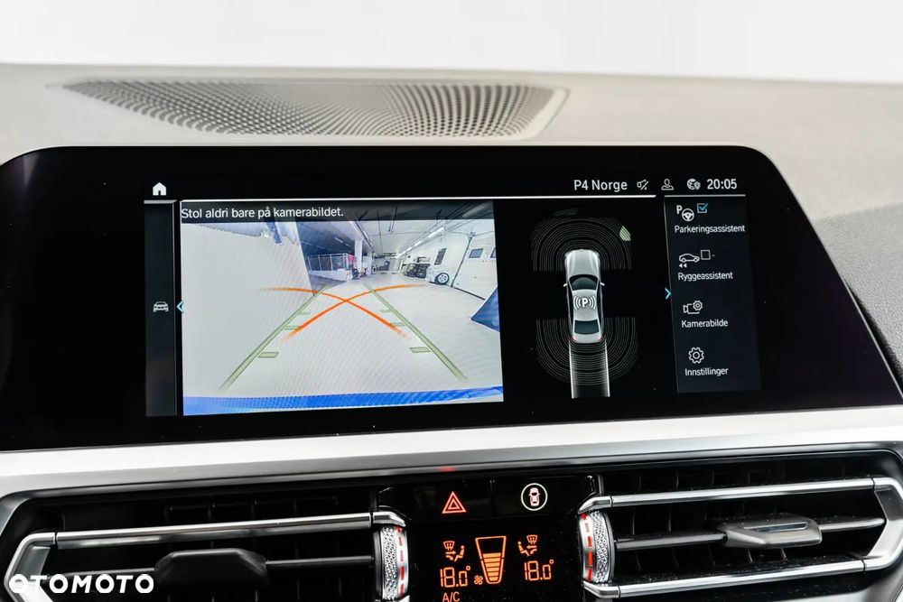 BMW Seria 3 330e Sport - 21