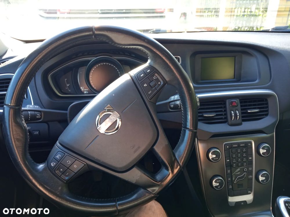 Volvo V40 D2 Kinetic - 5