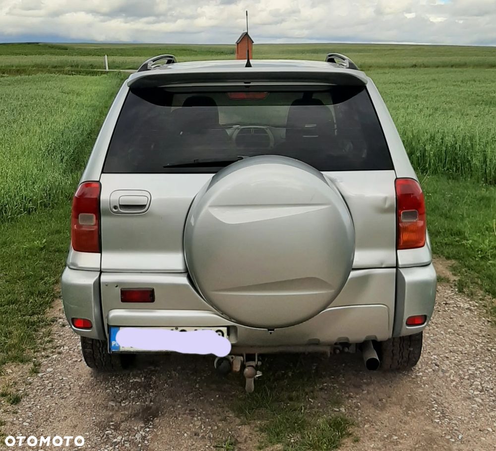 Toyota RAV4 2.0 VVT-i 4x4 - 6