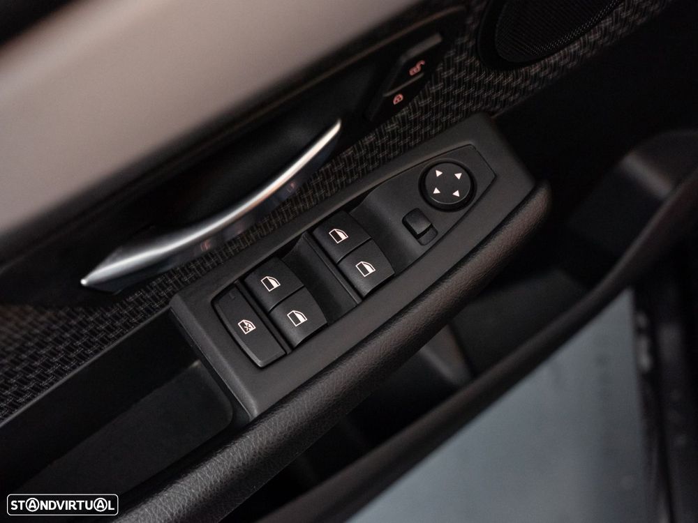 BMW 216 Active Tourer d - 15