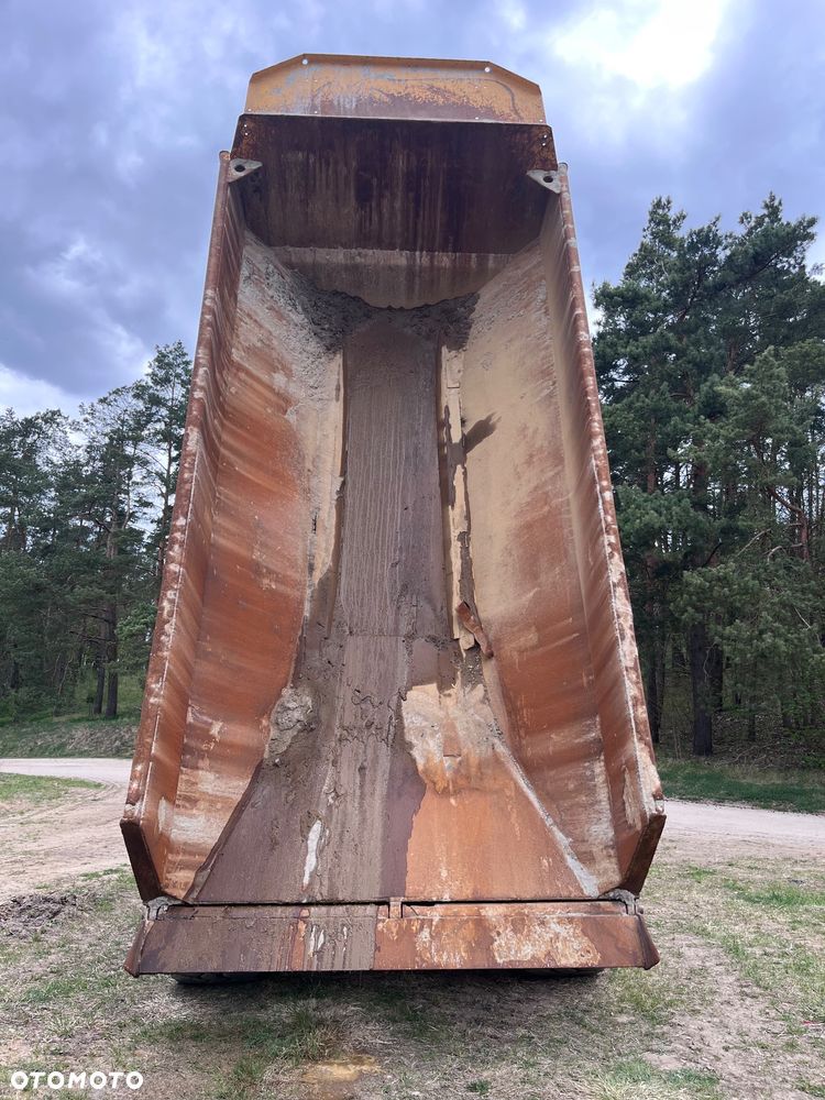 Volvo A25E - 31