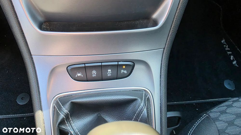 Opel Astra 1.4 Turbo Edition - 15