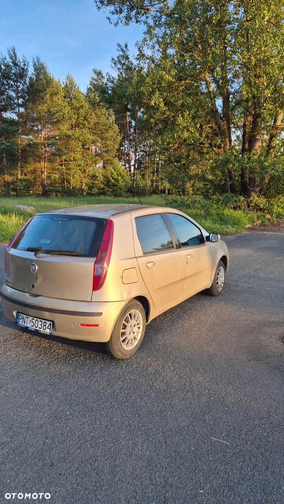 Fiat Punto 1.2 8V - 7