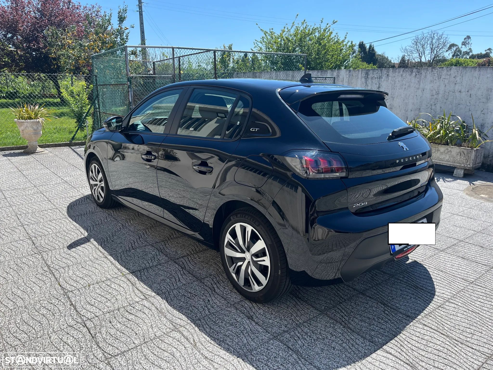 Peugeot 208 1.2 PureTech Active Pack - 1
