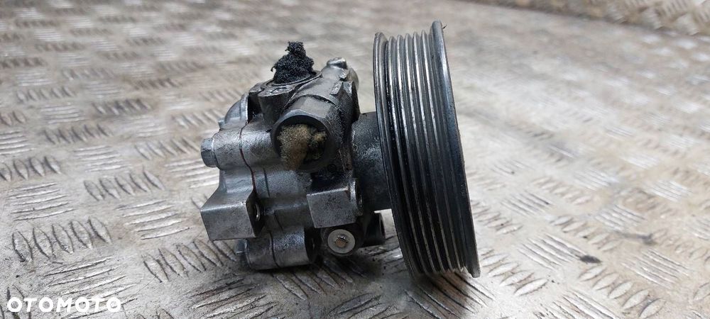 POMPA WSPOMAGANIA KIA CARENS III 2.0 CRDI D4EA 115KM 116KM - 4
