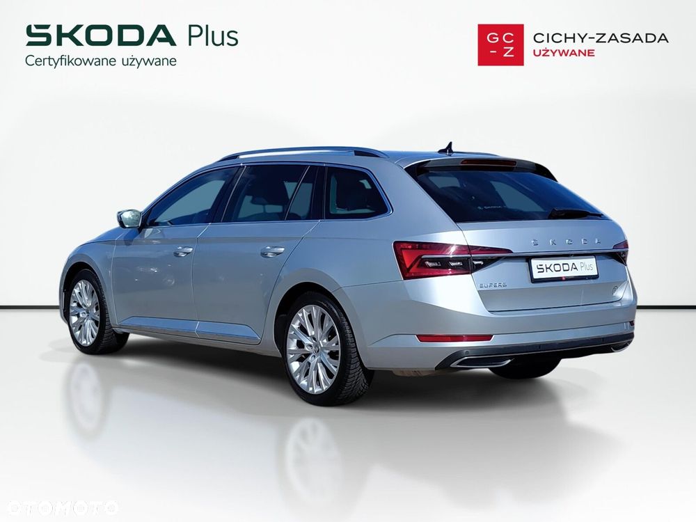 Skoda Superb 2.0 TSI L&K DSG - 4
