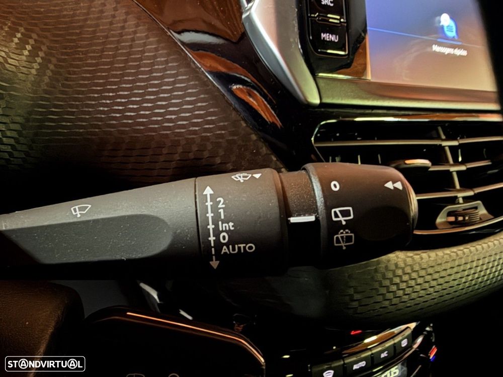 Peugeot 208 1.2 PureTech Allure - 16