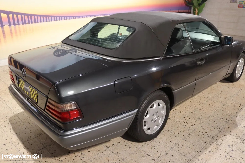 Mercedes-Benz E 220 - 34
