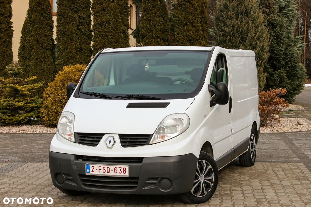 Renault Trafic - 32