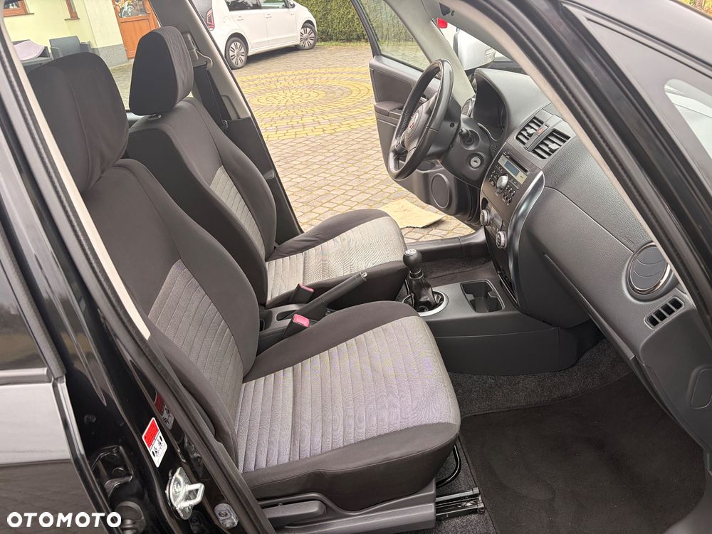 Fiat Sedici 1.6 16V 4x4 Luxury - 9