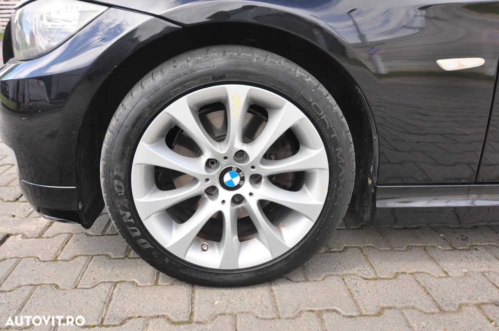 BMW Seria 3 320d - 12