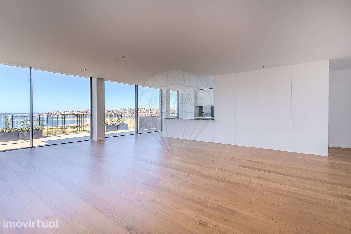 Apartamento T4 para venda - Grande imagem: 2/9