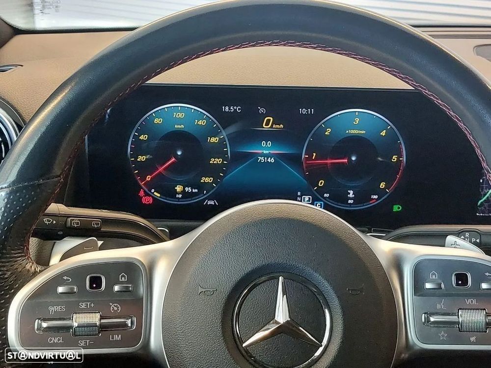 Mercedes-Benz GLB 180 d AMG Line - 22