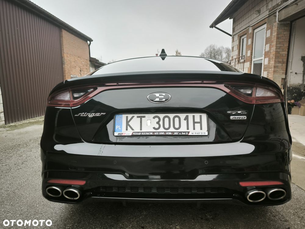 Kia Stinger 2.0 T-GDI GT Line - 13