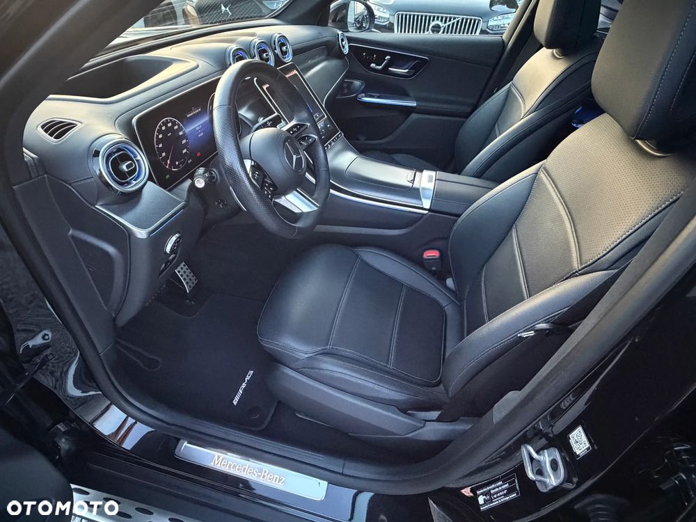 Mercedes-Benz GLC 400 e 4Matic 9G-TRONIC AMG Line Advanced - 25