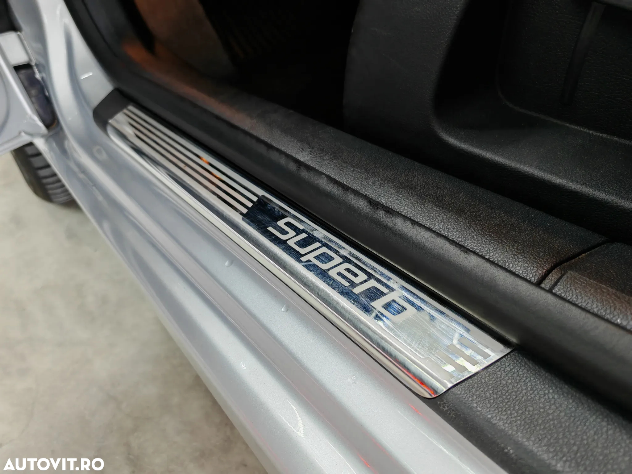 Skoda Superb 2.0 TSI Ambition - 24