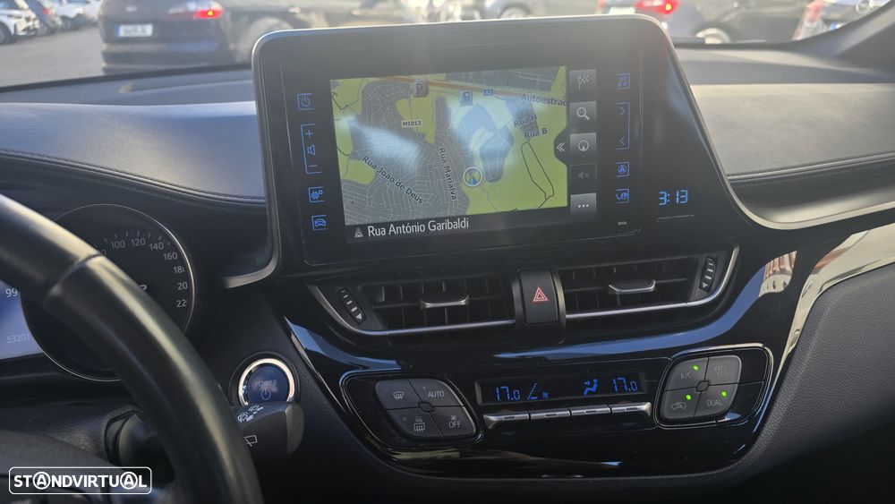 Toyota C-HR 1.8 HSD Comfort+P.Style - 32