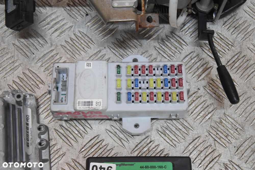 KIA SORENTO 2.5 CRDI KOMPUTER STACYJKA KLUCZYK ZESTAW DO ODPALANIA KPL. - 7