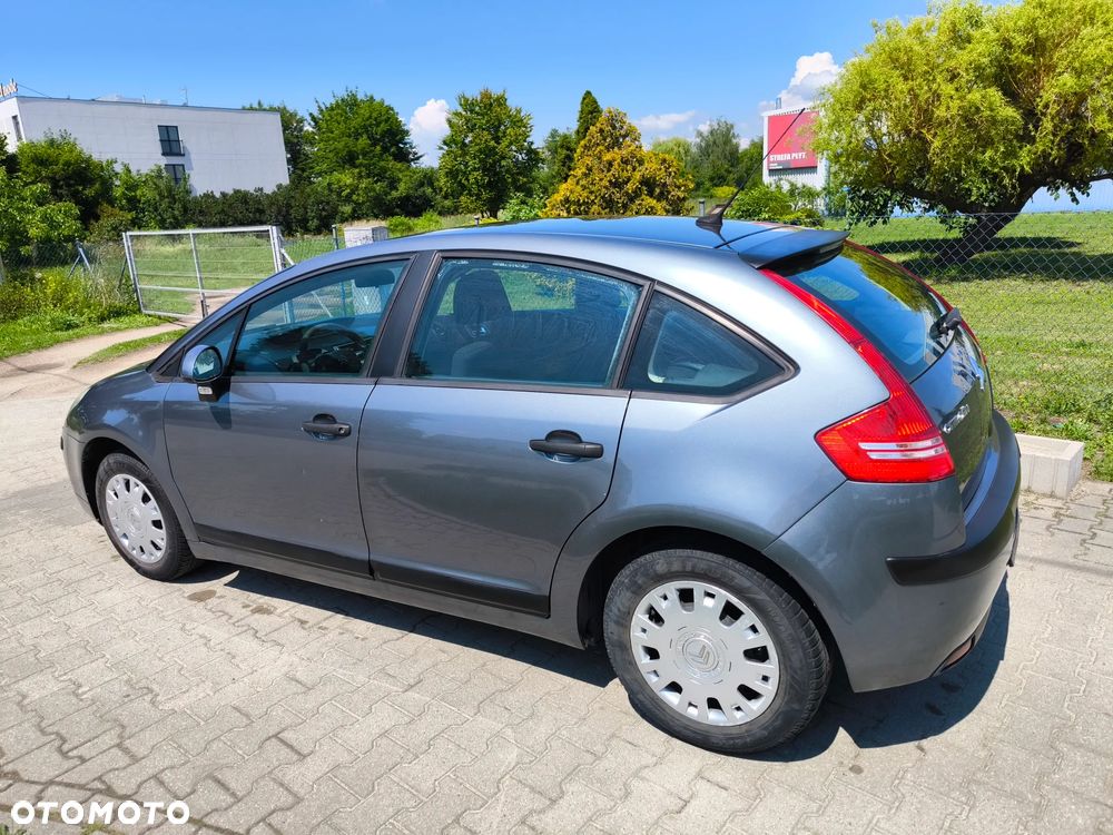 Citroën C4 1.4 16V SX - 5