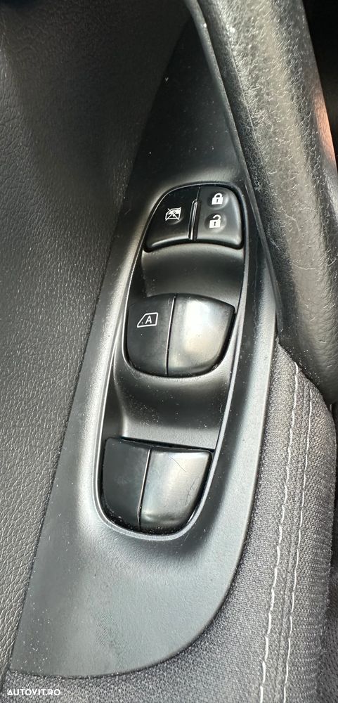 Nissan Qashqai - 26