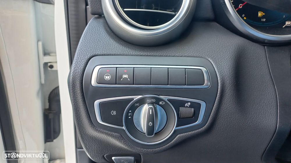 Mercedes-Benz C 300 de T 9G-TRONIC AMG Line - 15
