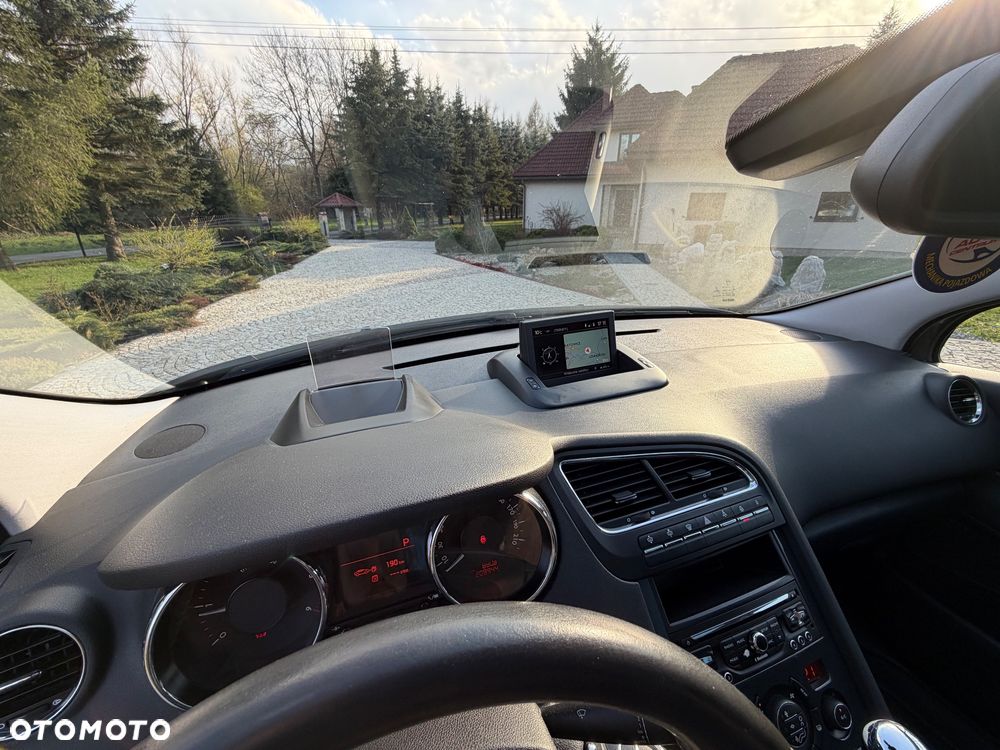 Peugeot 5008 HDI FAP 160 Automatik Allure - 26