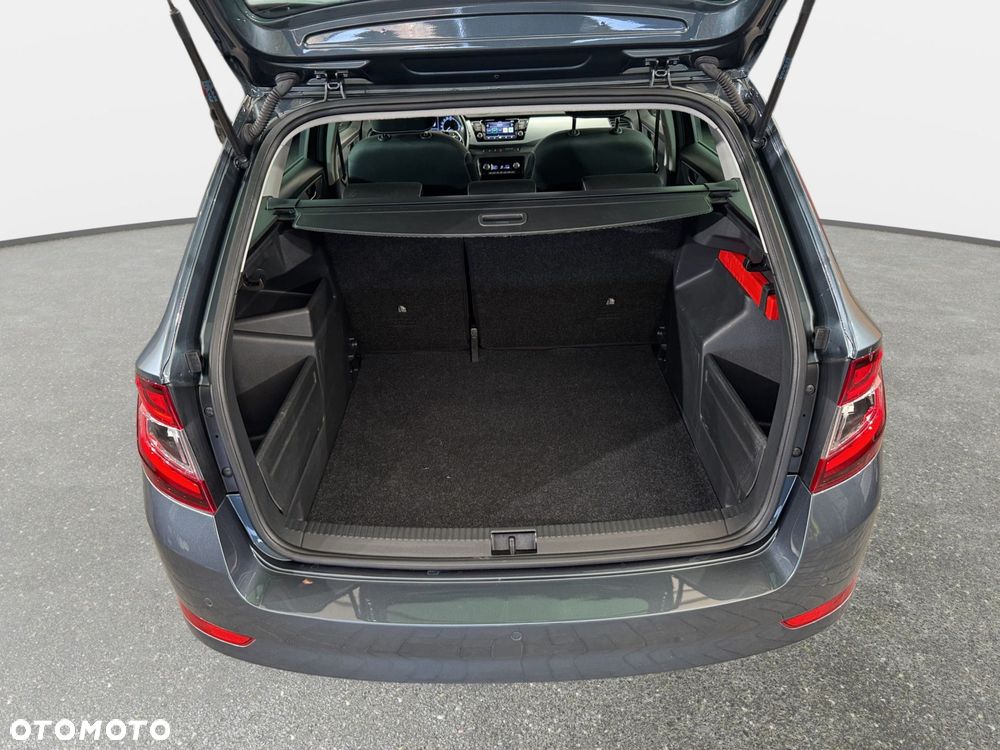 Skoda Fabia 1.0 TSI Ambition - 13