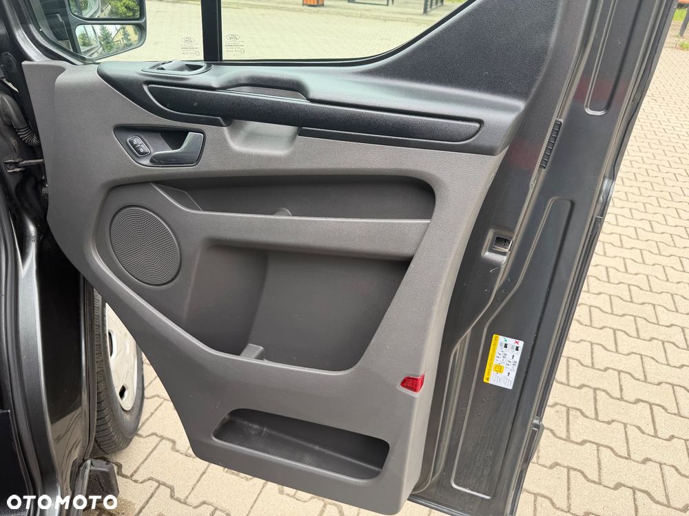 Ford Transit Custom - 12