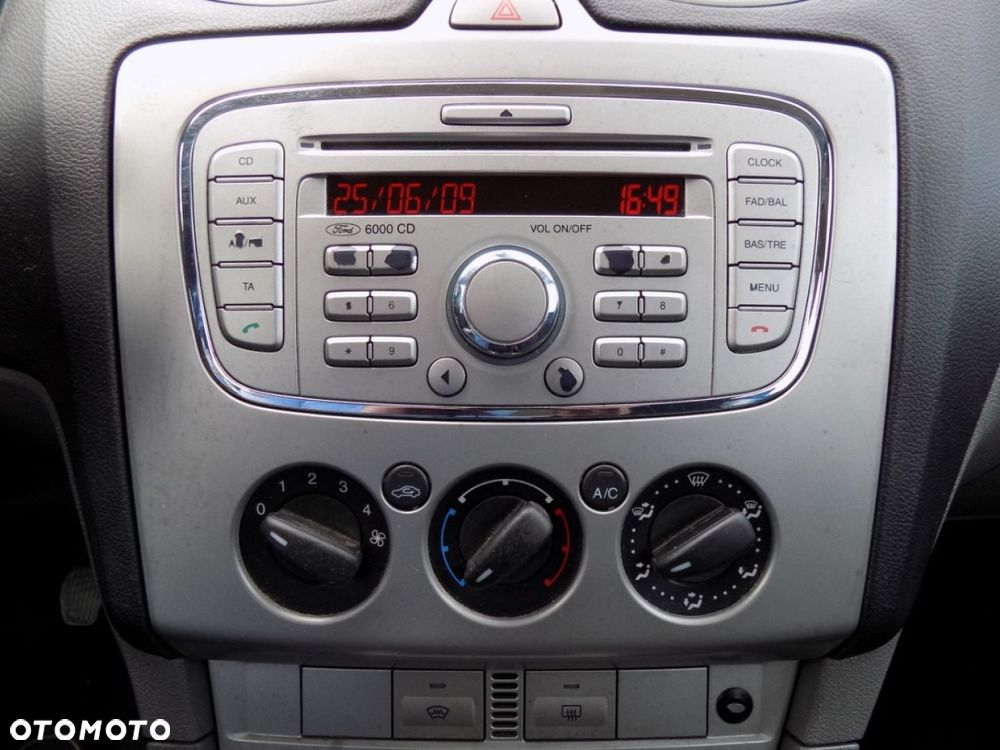Ford Focus SW - 10