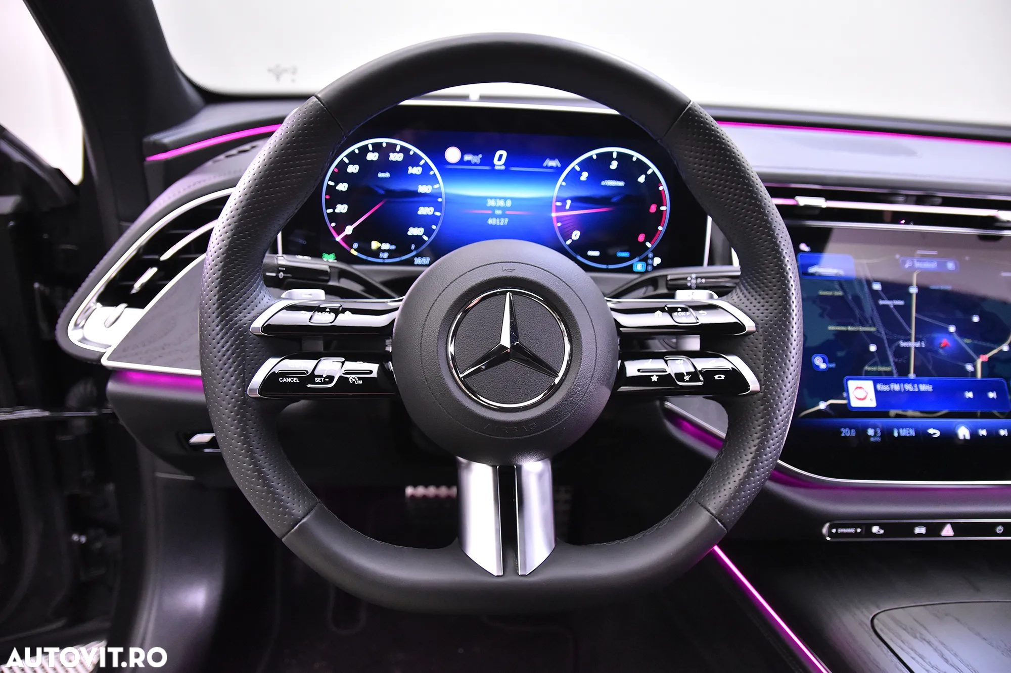 Mercedes-Benz E 220 d Aut. - 16