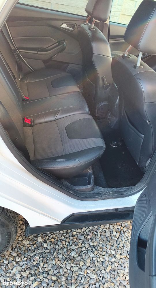 Ford Focus - 12