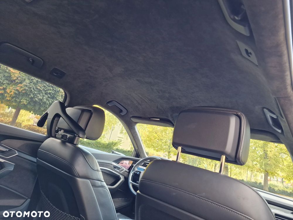 Audi e-tron 55 Quattro S line - 21