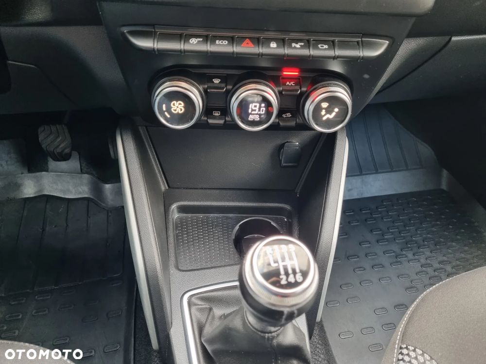 Dacia Duster 1.0 TCe Prestige - 16