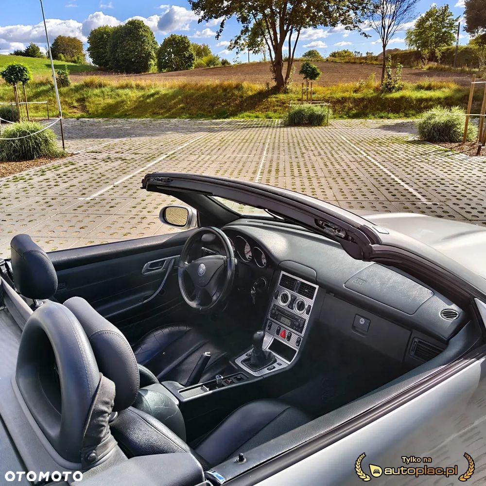 Mercedes-Benz SLK - 7