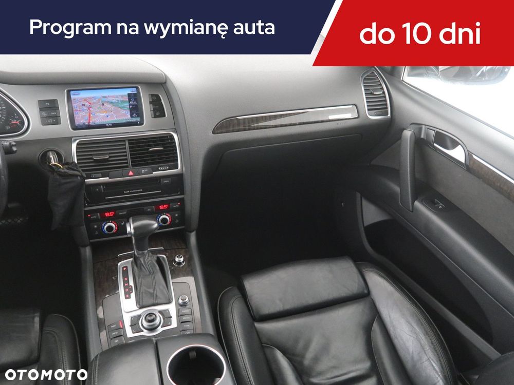 Audi Q7 - 10
