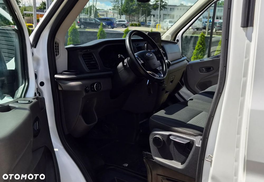 Ford Transit 2.0D L2H2 170KM Nawigacja Kamera Bogate Wyposażenie - 5